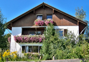 Stirnseite des Hauses